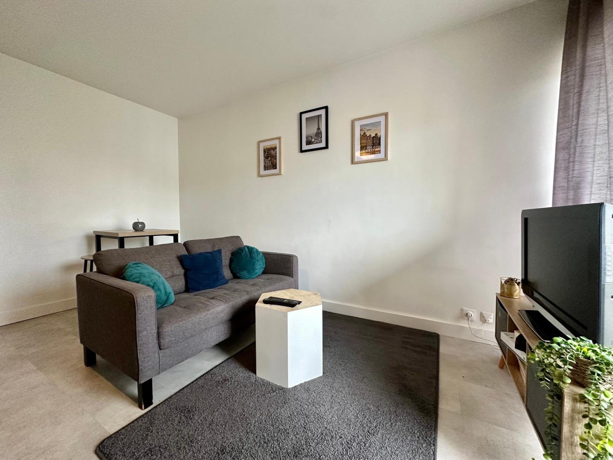 T1 Aux Pieds De La Gare Bénédictins - Dabnb Appartement *